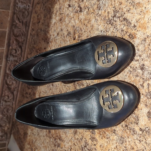 Tory Burch black wedges - Picture 6 of 8